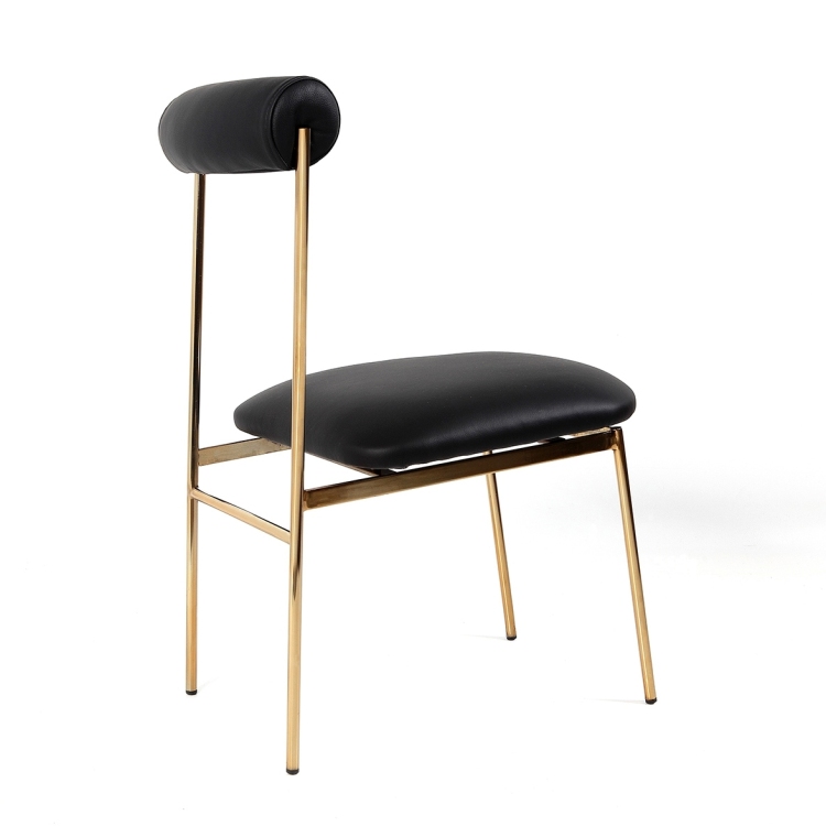 Cadeira Oliva Cromada com Couro Preto